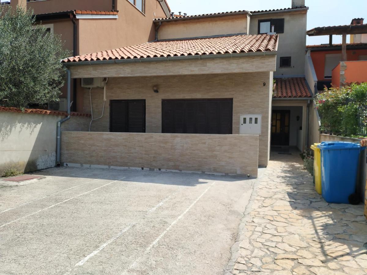 Apartmani Zlatko Пула Экстерьер фото