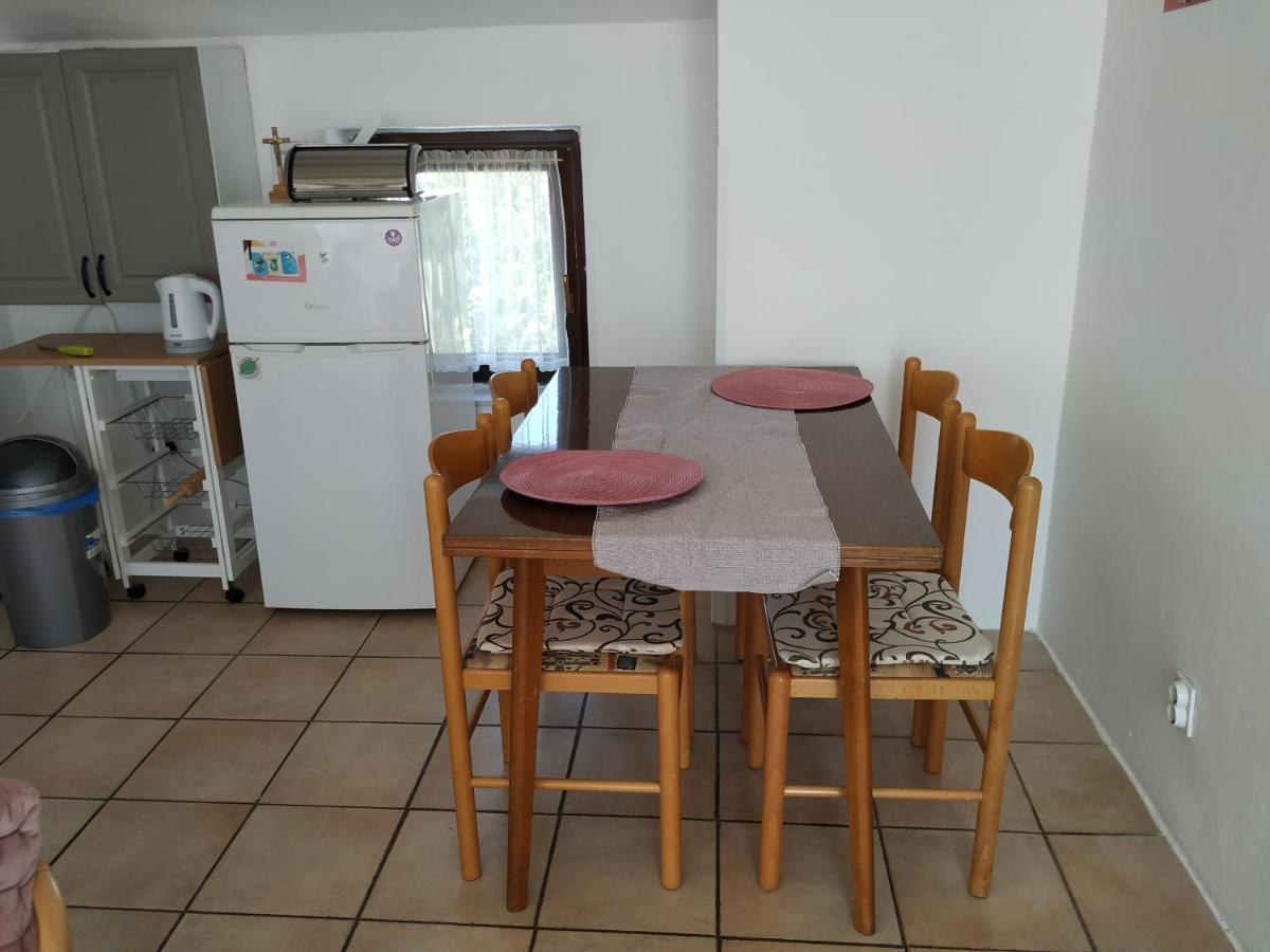 Apartmani Zlatko Пула Экстерьер фото